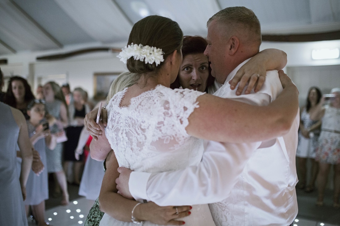 Barry & Vicky's Wedding, May 2017 at Bembridge Sailing Club, Isle of Wight. Holly Cade - UK Wedding and Portrait Photographer
