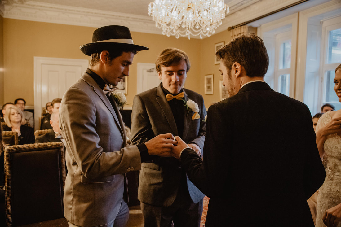 Cara & Dan's 1920's Themed Autumn Wedding at Albert Cottage, East Cowes, Isle of Wight : Holly Cade - Alternative Documentary Wedding & Portrait Photographer. Available to shoot on the Isle of Wight, Portsmouth, Southampton, Hampshire, the South Coast of England, throughout the UK and Worldwide.
