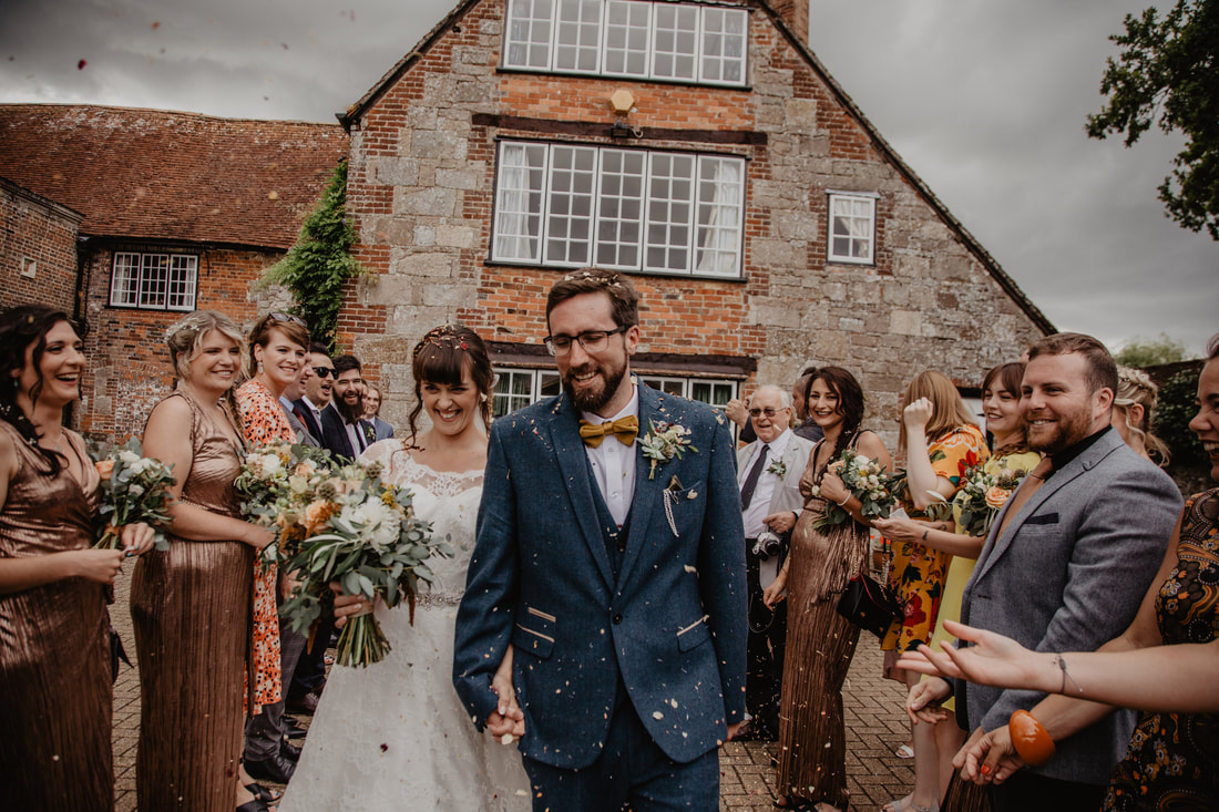Hayley & Charlie's Wedding at Haseley Manor, Isle of Wight : Holly Cade - Alternative Candid Documentary Wedding & Portrait Photographer. Available to shoot on the Isle of Wight, Portsmouth, Southampton, Hampshire, the South Coast of England, throughout the UK and Worldwide.