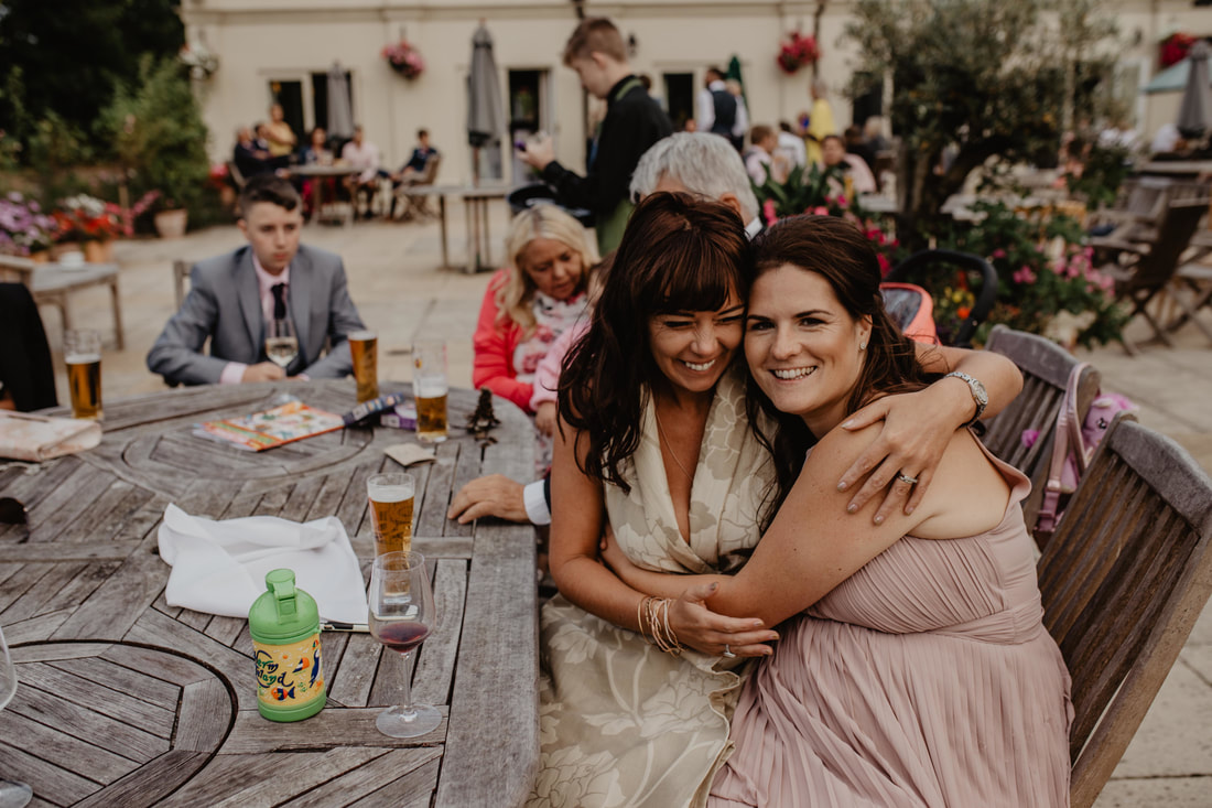 Leanne & Sam's wedding at Albert Cottage, East Cowes Isle of Wight, photos by Holly Cade - Alternative documentary style candid Wedding & Portrait Photographer. Available to shoot on the Isle of Wight, South Coast of England, throughout the UK and Worldwide.