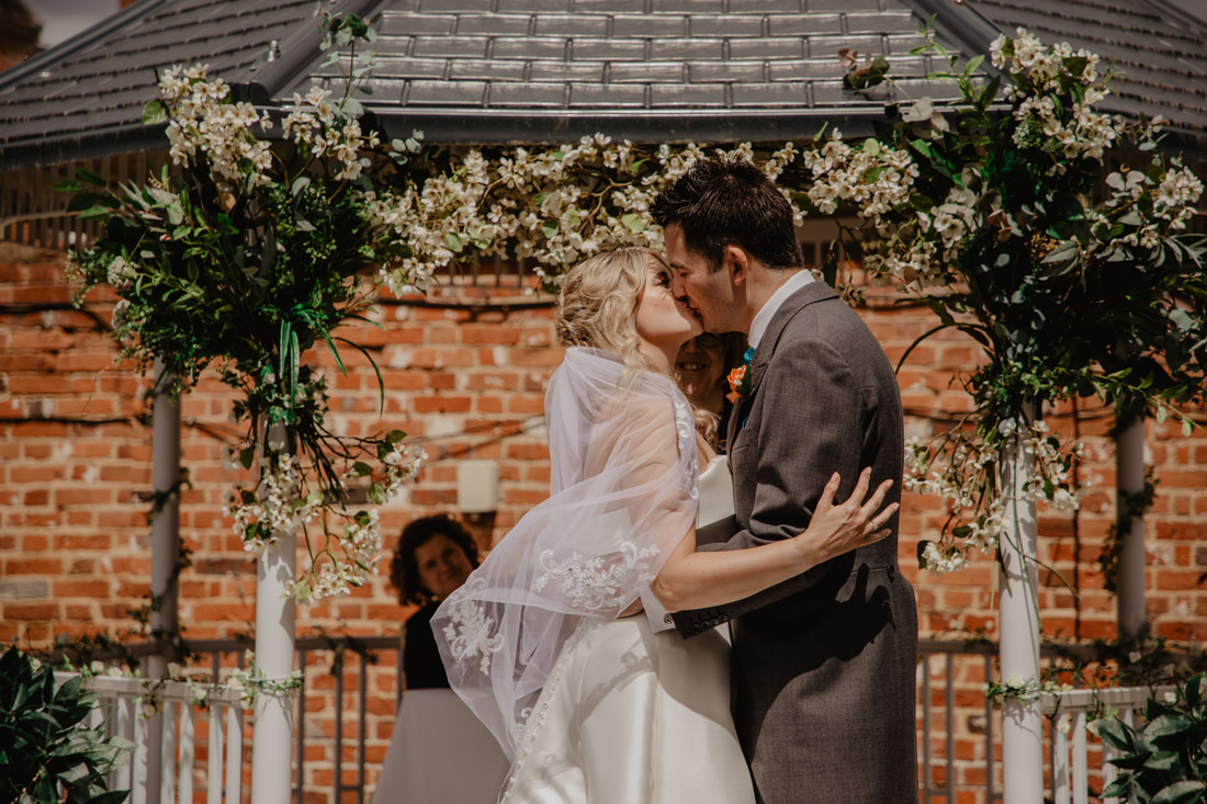 Sarah & Dave's Wedding at Warbrook House Hotel - Holly Cade - Alternative Candid Documentary Wedding Photographer. Available to shoot on the Isle of Wight, Portsmouth, Southampton, Hampshire, and throughout the UK