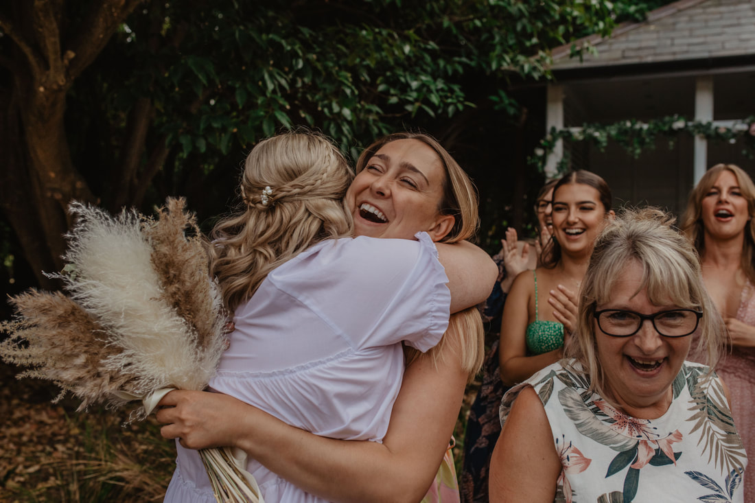 Wedding at Ventnor Botanic Gardens - Best wedding photos of 2022 - Holly Cade - Alternative Candid Documentary Wedding & Portrait Photographer. Available to shoot on the Isle of Wight, Portsmouth, Southampton, Hampshire, and throughout the UK 